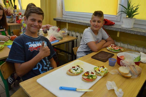 Kulinarna przygoda uczniów klas VI SP Brudzew
