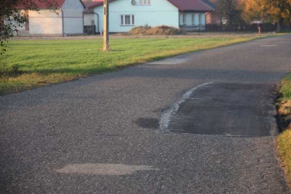 Remonty cząstkowe dróg w gminie Brudzew